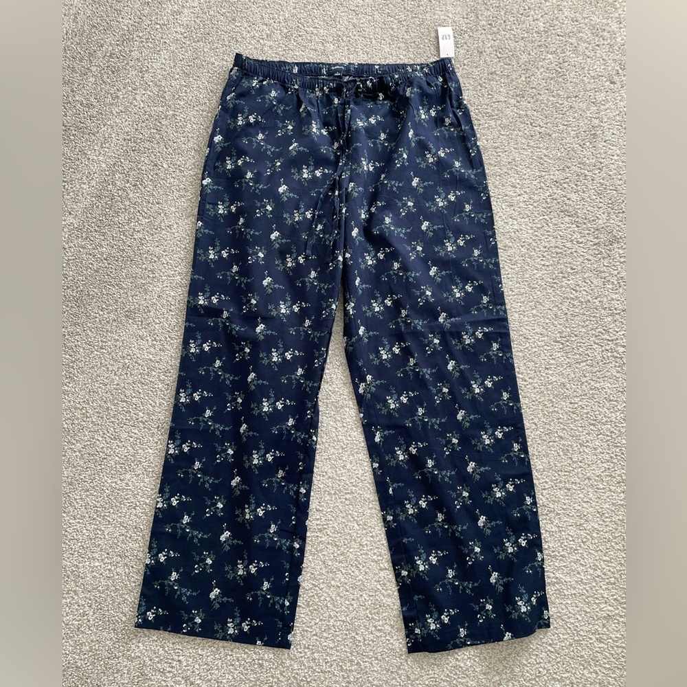 GapBody Poplin Pants